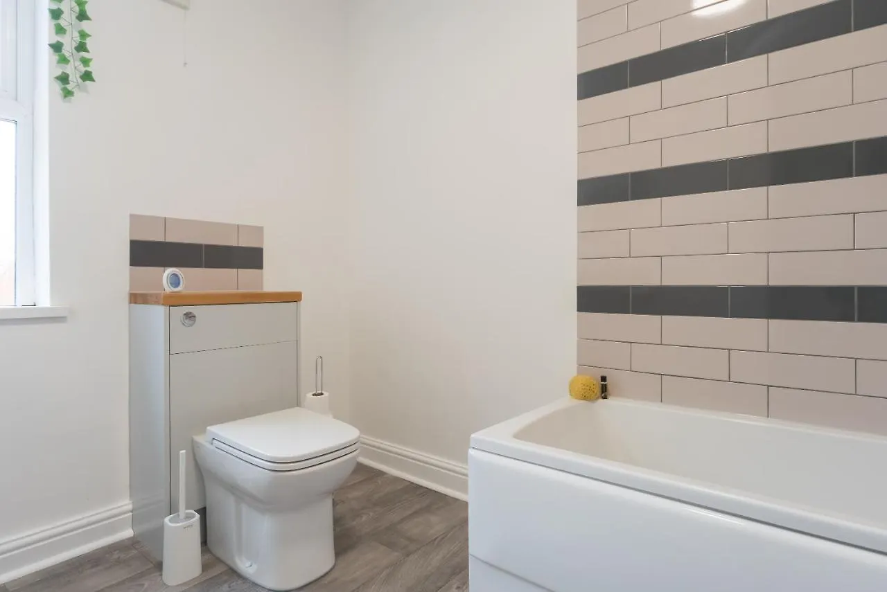 Casa de Férias Mercy Way 4 Bedroom-6 Beds-Central Hull-Sleeps 8 Kingston upon Hull