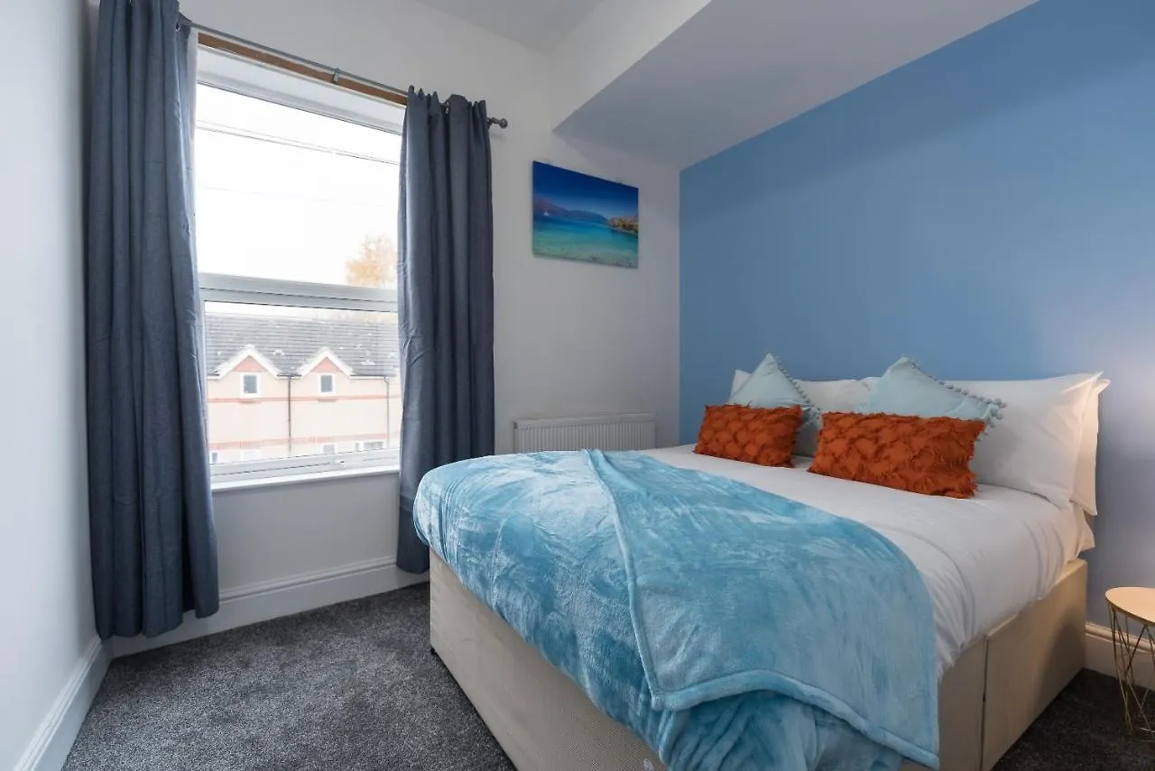 Mercy Way 4 Bedroom-6 Beds-Central Hull-Sleeps 8 Kingston upon Hull Casa de Férias